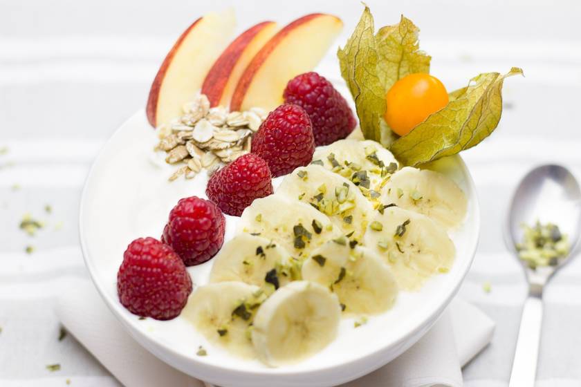 Inspiration: Cashew Milk on Fruit Salad with Oats